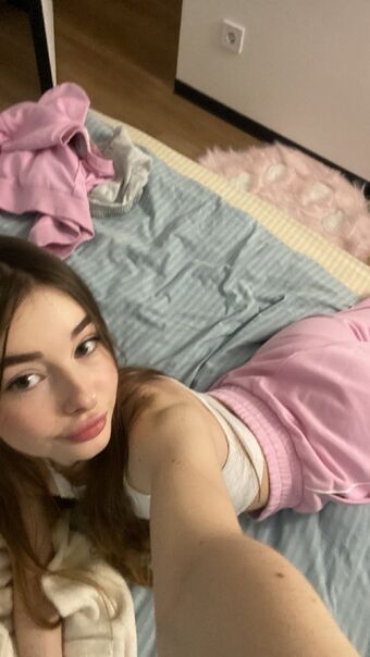 avabo Nøgen Lækager OnlyFans Foto 9