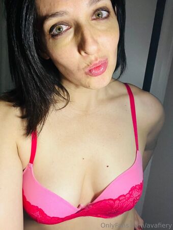 avafiery Nøgen Lækager OnlyFans Foto 20