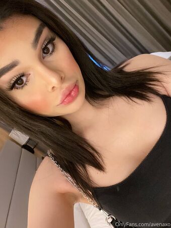 avenaxo Nøgen Lækager OnlyFans Foto 3