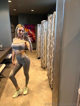 averyfoxx