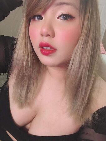 Aznproblems Nøgen Lækager OnlyFans Foto 39