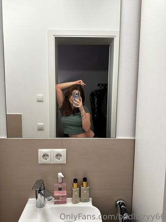 badlizzyy66