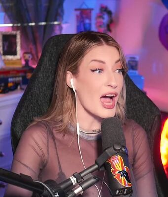 BasicWitGirl