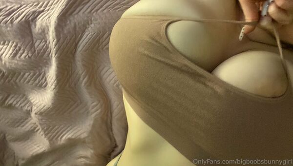 bigboobsbunnygirl
