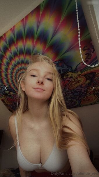 blonde_vivi
