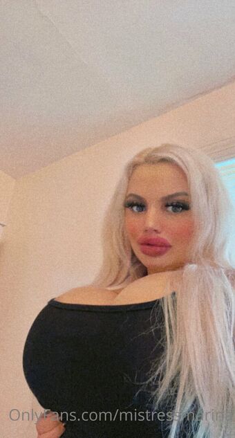bombshellchloe1
