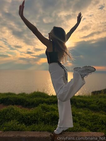 briana_hot