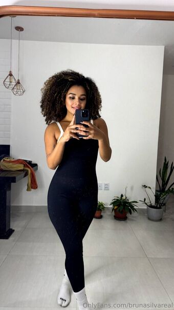 brunasilvareal