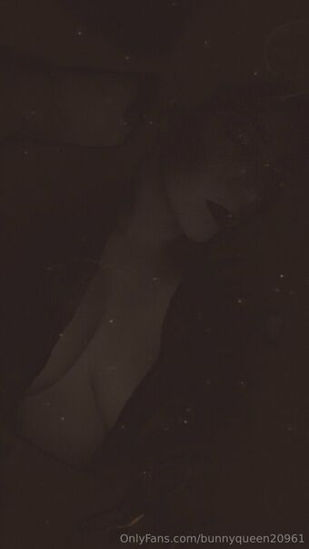 bunnyqueen20961