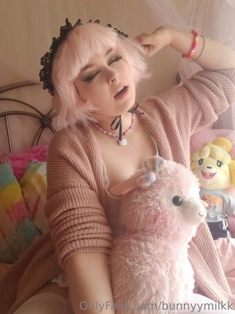 bunnyymilkk