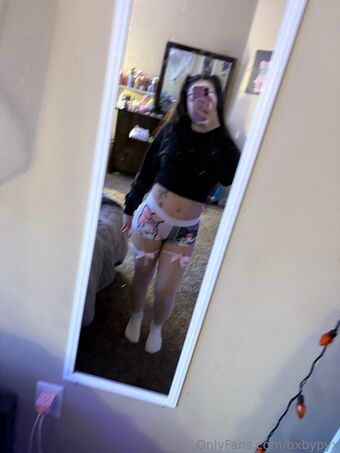 bxbypyx Nøgen Lækager OnlyFans Foto 15