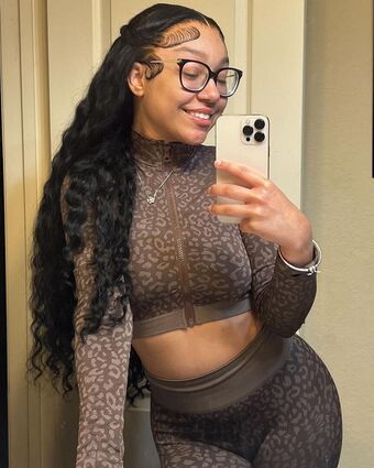 Caileneasely