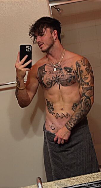 calebbury Nøgen Lækager OnlyFans Foto 4