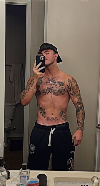 calebbury Nøgen Lækager OnlyFans Foto 8