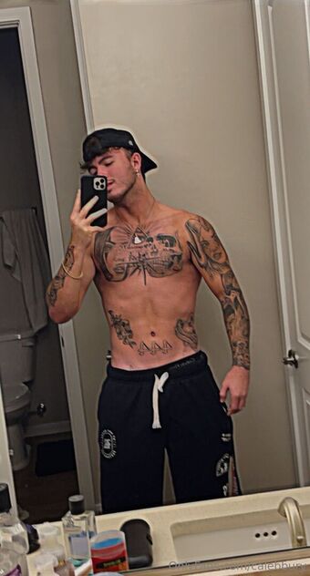 calebbury Nøgen Lækager OnlyFans Foto 9