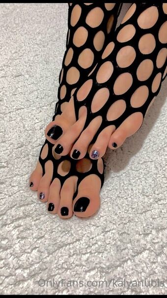 caly4u Nøgen Lækager OnlyFans Foto 5