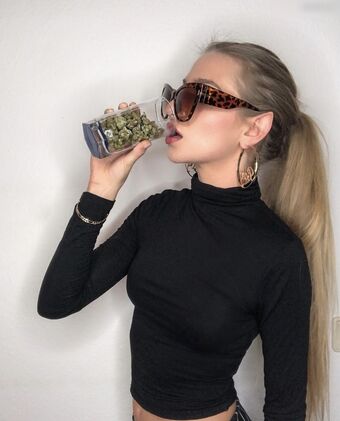 cannababy._
