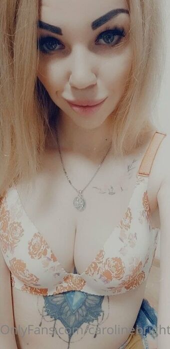 carolinebright Nøgen Lækager OnlyFans Foto 2