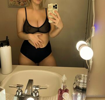 cecehandley Nøgen Lækager OnlyFans Foto 28
