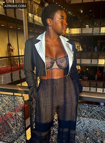 Celia Rose Gooding Nøgen Lækager OnlyFans Foto 6