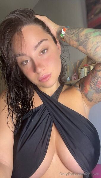 celiavb Nøgen Lækager OnlyFans Foto 39