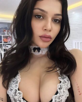 CER Nøgen Lækager OnlyFans Foto 1