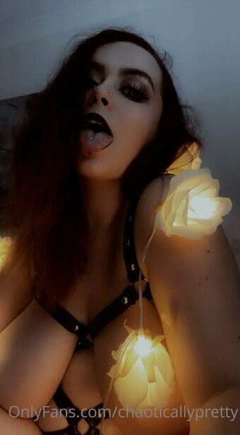 chaoticallypretty Nøgen Lækager OnlyFans Foto 2