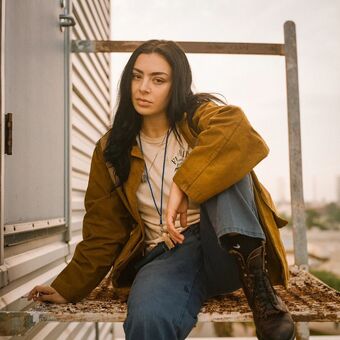 Charli-xcx