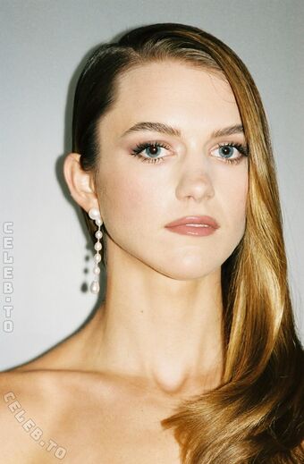 Chloe East Nøgen Lækager OnlyFans Foto 64