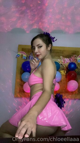 chloeellaaa Nøgen Lækager OnlyFans Foto 34