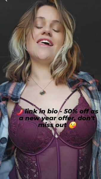 Chloemez Nøgen Lækager OnlyFans Foto 4