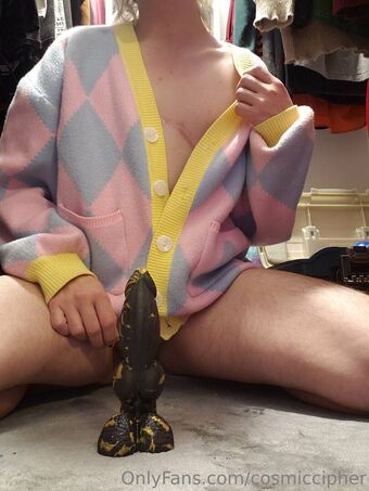 cosmiccipher Nøgen Lækager OnlyFans Foto 3