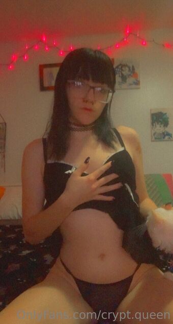 crypt.queen Nøgen Lækager OnlyFans Foto 14