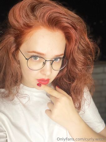 curly.witch