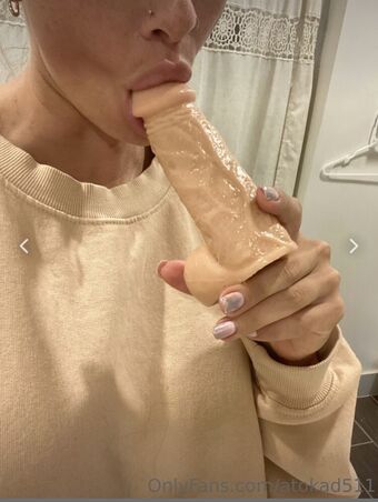 dakotaaaa