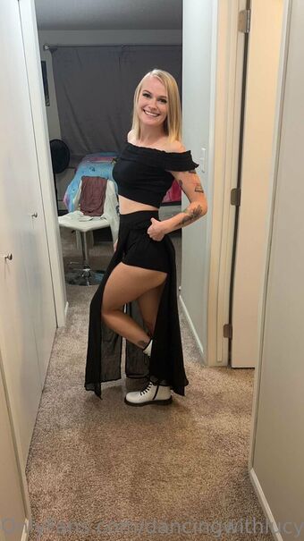 dancingwithlucy Nøgen Lækager OnlyFans Foto 36