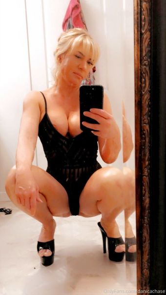 danicachase Nøgen Lækager OnlyFans Foto 11