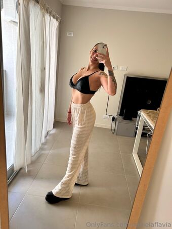 danielaflavia