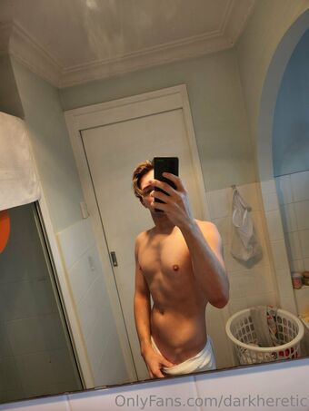 darkheretic Nøgen Lækager OnlyFans Foto 14