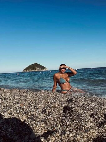 Debora Bloise Nøgen Lækager OnlyFans Foto 3