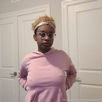 deedeebee96 Nøgen Lækager OnlyFans Foto 15