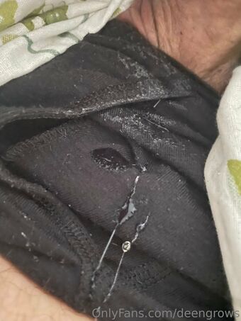 deengrows Nøgen Lækager OnlyFans Foto 6