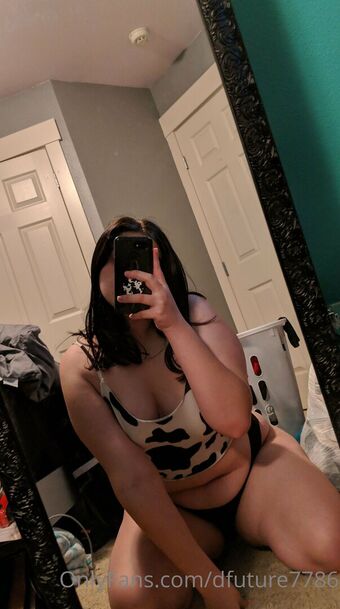 dfuture7786 Nøgen Lækager OnlyFans Foto 11