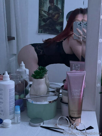 didiixx Nøgen Lækager OnlyFans Foto 13