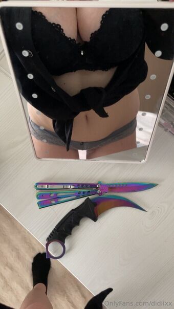 didiixx Nøgen Lækager OnlyFans Foto 14