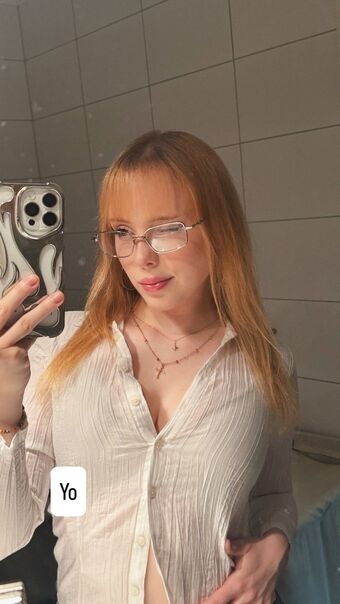 Divvity Nøgen Lækager OnlyFans Foto 9
