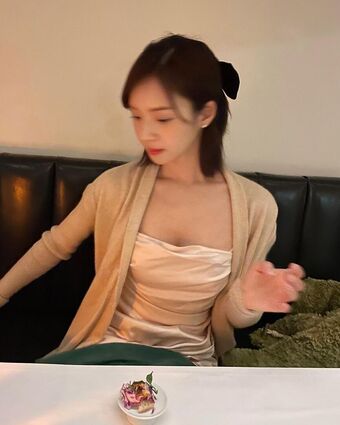_diyom_ Nøgen Lækager OnlyFans Foto 1