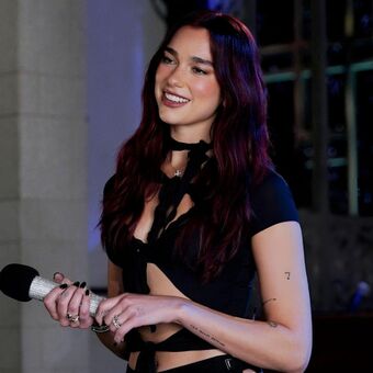 Dua-lipa