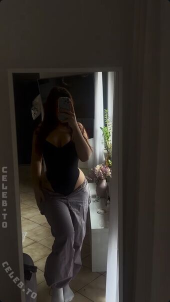 easy99 Nøgen Lækager OnlyFans Foto 13