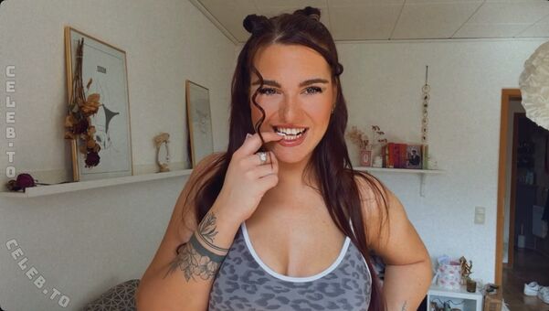 easy99 Nøgen Lækager OnlyFans Foto 16